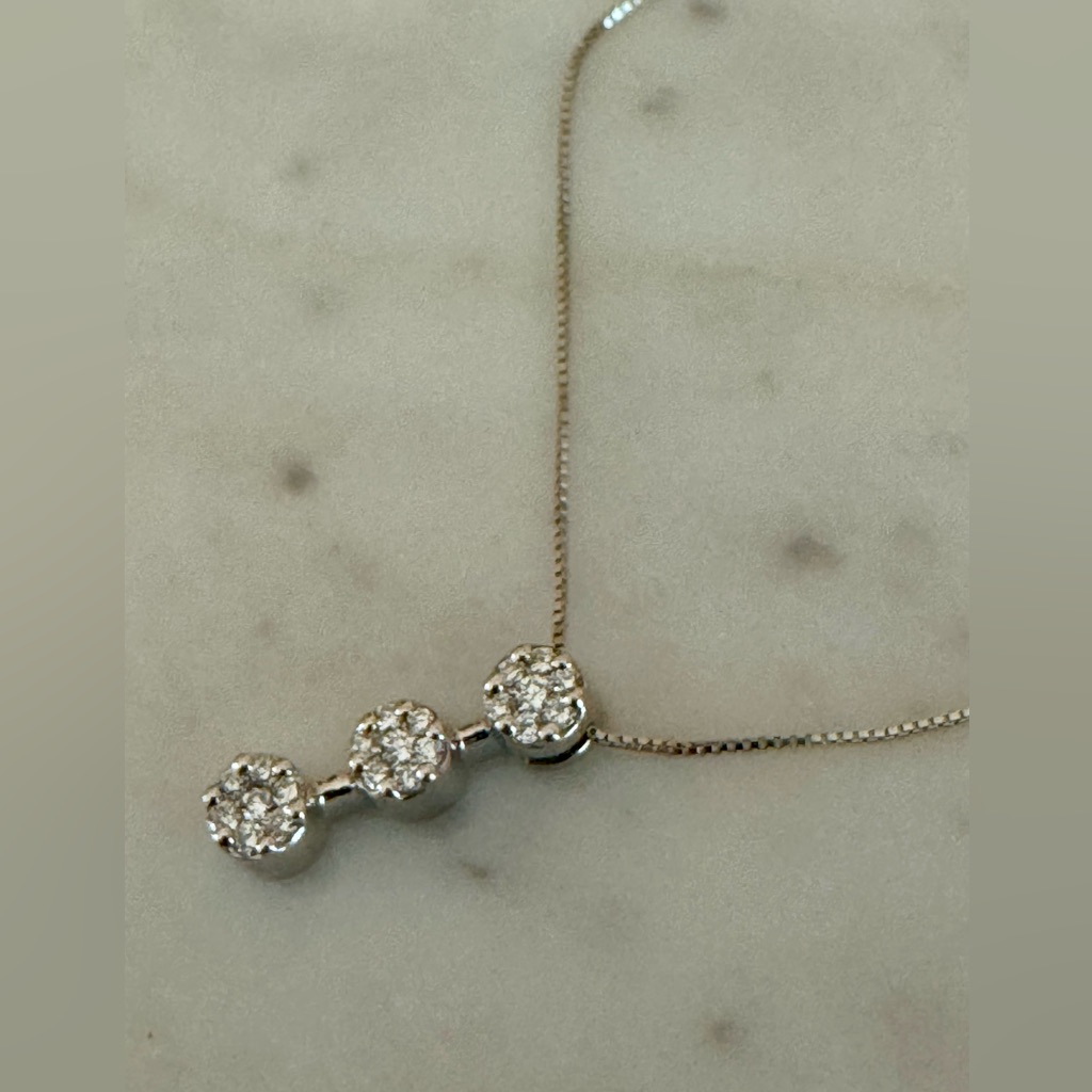 14k White Gold Necklace With Diamond Pendant, 18 Inches